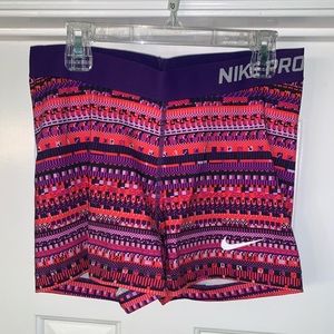 Womens Nike Pros